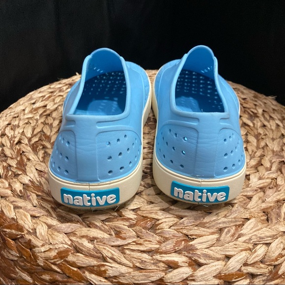 Native powder baby blue slip on - Picture 4 of 7